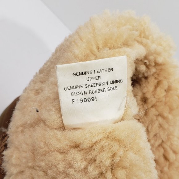 UGG Australia Brown Classic Short Boots Size W 5 Leather Sheepskin - Picture 8 of 9